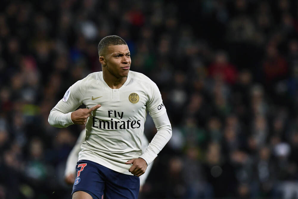 壁仞科技香港IPO最终发售价为每股19.6港元